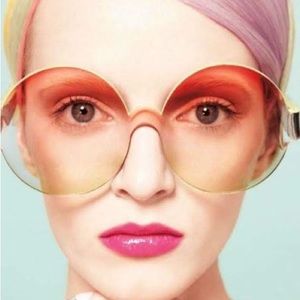 Meet your Posher, Tata